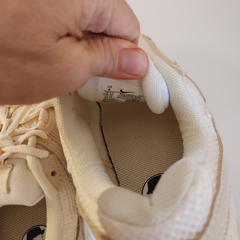 Nike WMNS Zoom Vomero 5 - Beach, Sail, Light Khaki women's US 8 - Picture 7 of 10